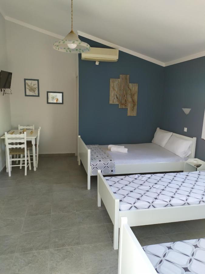 Nymphes Apartments Selianítika Exterior photo